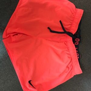 Nike Women's Dri-Fit 2-in-1 short